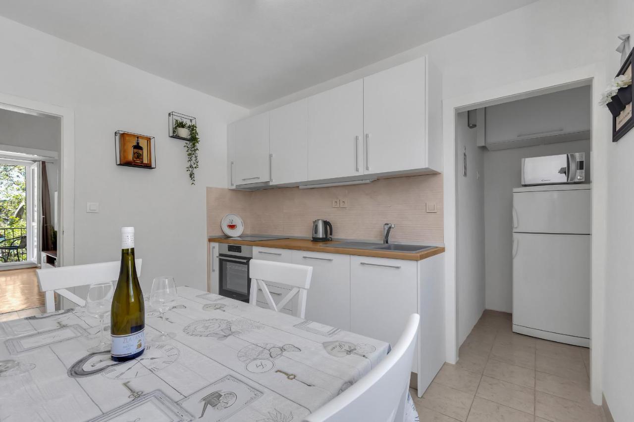 מאקרסקה Apartment Riva מראה חיצוני תמונה